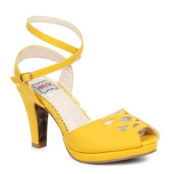 4 Peep Toe Criss Cross Detail