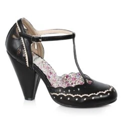 4 T-Strap Shoe With Detail