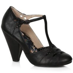 4 T-STRAP PUMP WITH CUT OUTS